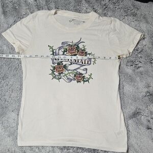 Aeropostale White Tee with Rose Graphic